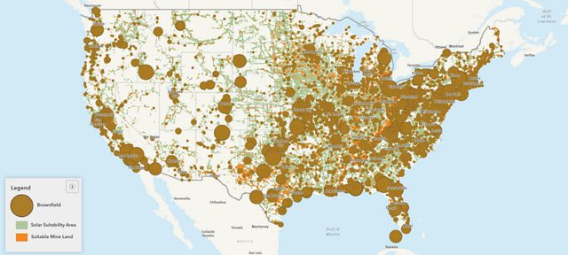 A map of the United States showing the overlap between brownfields, solar suitability areas and suitable mine lands.